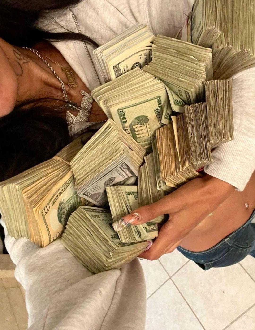 Exercitiu puternic pentru atragerea banilor si a clientilor